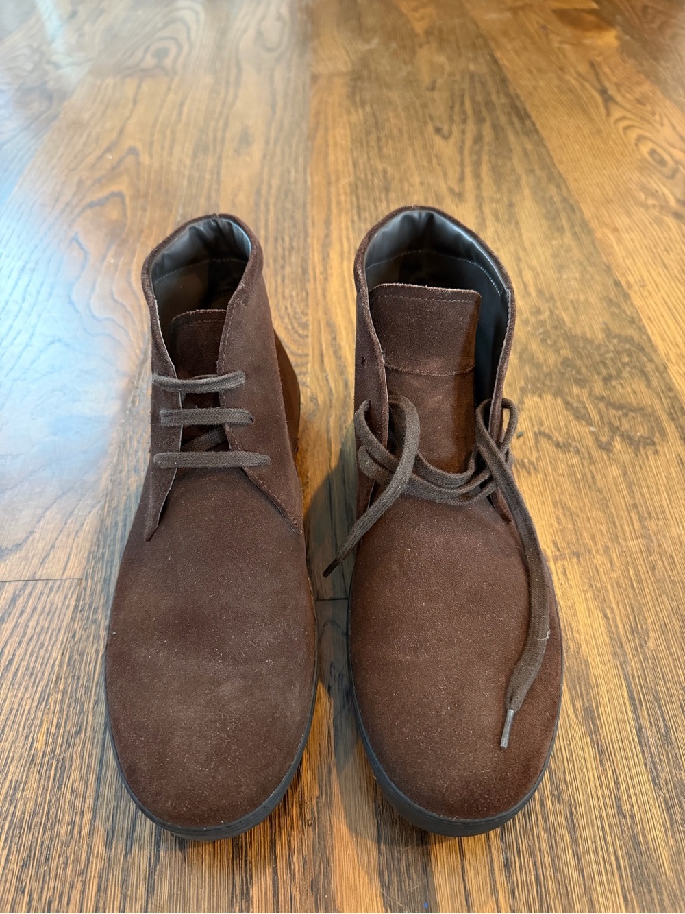 Tod’s Gommino Suede Chukka Boots size 9 UK